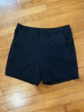 Men’s Black Golf Shorts